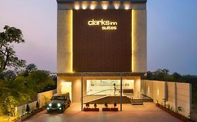 Clarks Inn Suites Agra Near Tajmahal